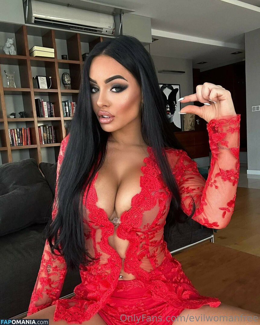 evilqueenpriv / evilwomanfree Meztelen OnlyFans  Kikerült fotó #63
