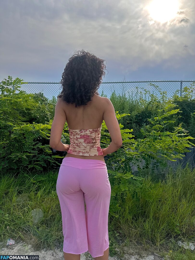 eliana / ewmxt / lalayravo / woahnatty Meztelen OnlyFans  Kikerült fotó #62