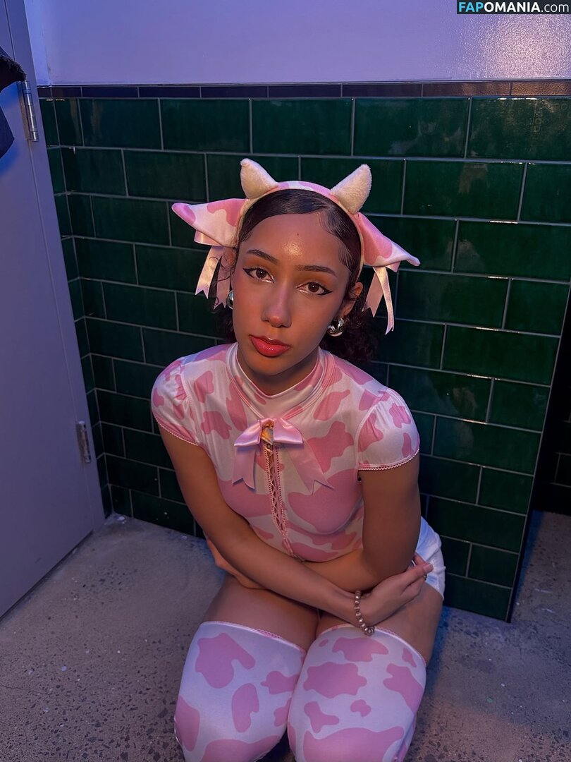 eliana / ewmxt / lalayravo / woahnatty Meztelen OnlyFans  Kikerült fotó #67