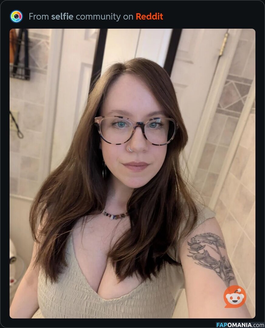 Extra_Nebula_7236 Meztelen OnlyFans  Kikerült fotó #3