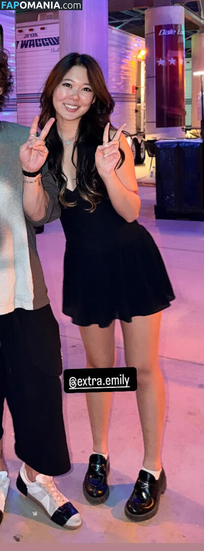 ExtraEmily / extra.emilay / extra.emily / extraemilyy / extremly_cute Meztelen OnlyFans  Kikerült fotó #9