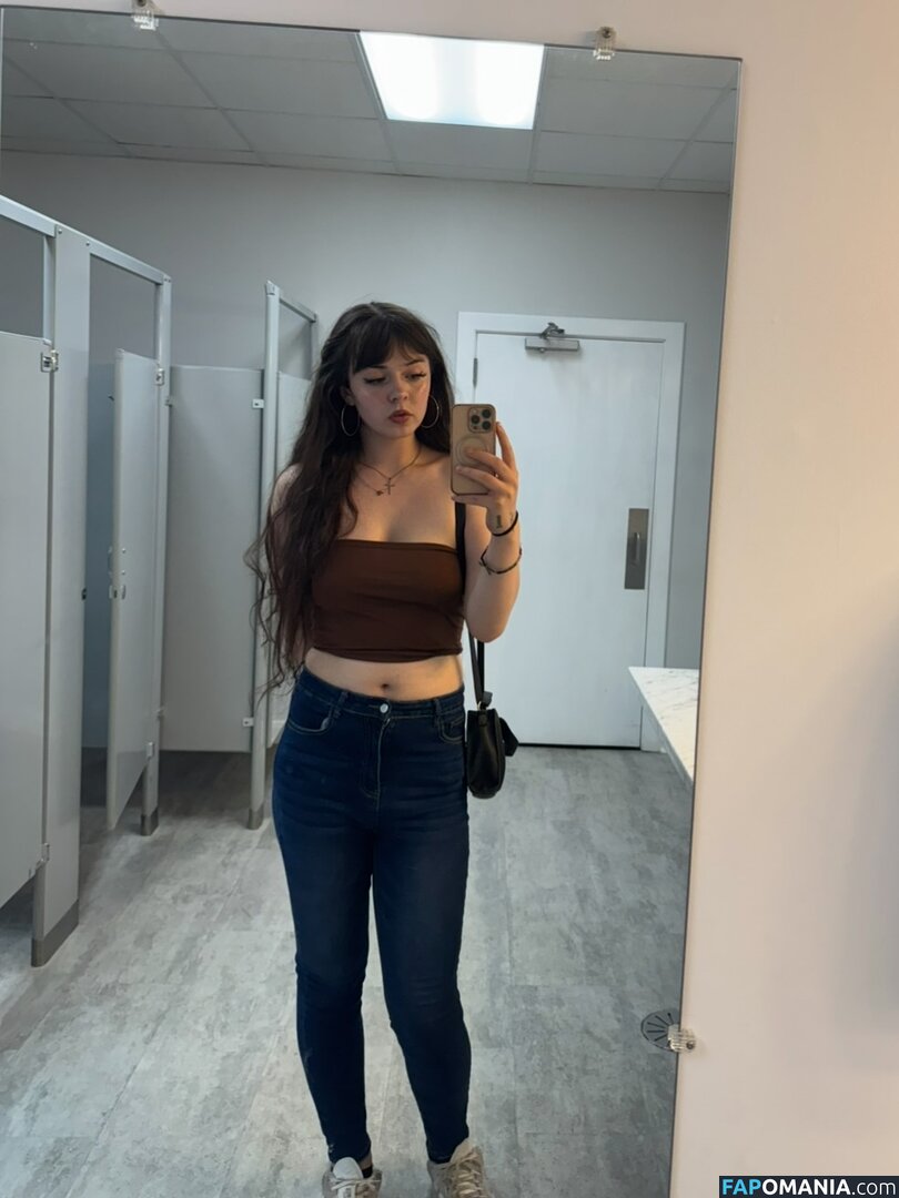 ezsy / ezszy / ezzy4444 / ladyliberty20 Meztelen OnlyFans  Kikerült fotó #33