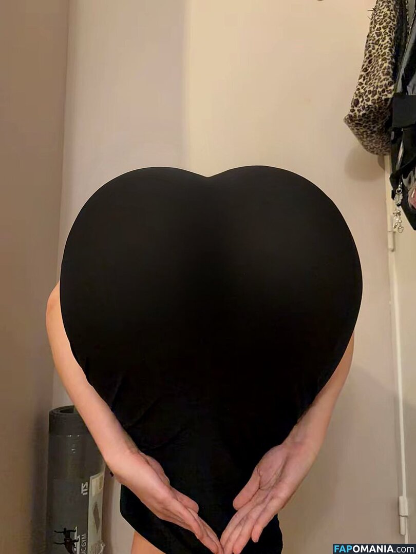 f3i4ly Meztelen OnlyFans  Kikerült fotó #2