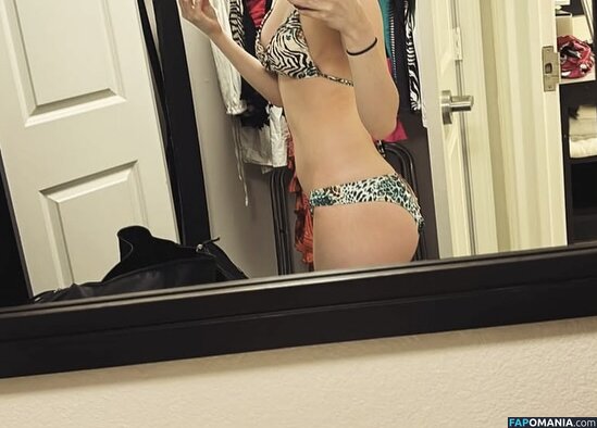 fairlyodd_goddess Meztelen OnlyFans  Kikerült fotó #3