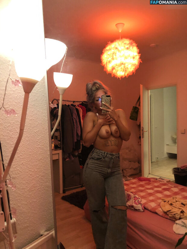 Fairy Karo / fairykaro / karolinantivist Meztelen OnlyFans  Kikerült fotó #71