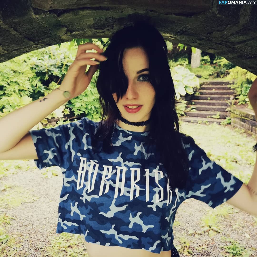 falseangel / falseangelx / xfalse_angelx Meztelen OnlyFans  Kikerült fotó #1