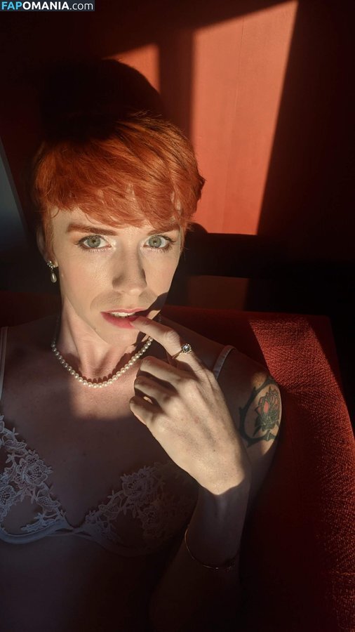 Faye Holloway / FayeHollowayOH / fayeholloway_ Meztelen OnlyFans  Kikerült fotó #3