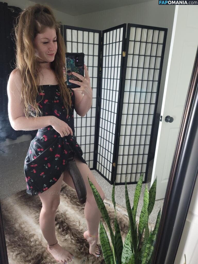 feetofastoner / feetofastonerr Meztelen OnlyFans  Kikerült fotó #11