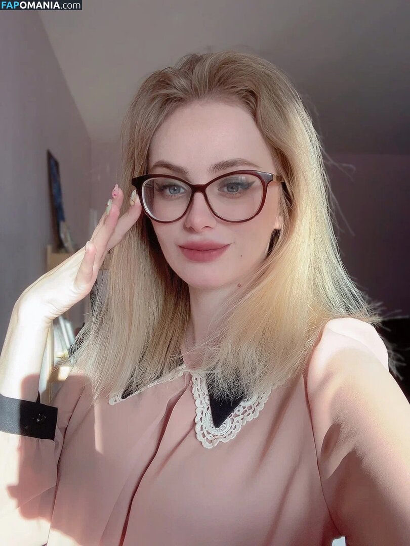 Daria Kravets / fishy.cosplay / fishy_cosplay / rionarts Meztelen OnlyFans  Kikerült fotó #410