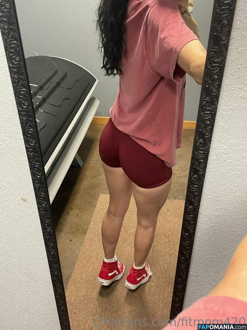 Elizabeth / fitmom420 / fitmomology42 Meztelen OnlyFans  Kikerült fotó #12