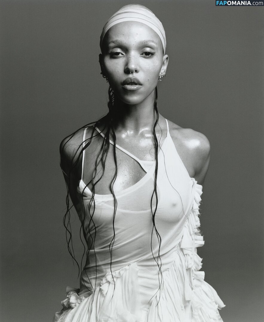 FKA Twigs / FKAtwigs Meztelen OnlyFans  Kikerült fotó #1