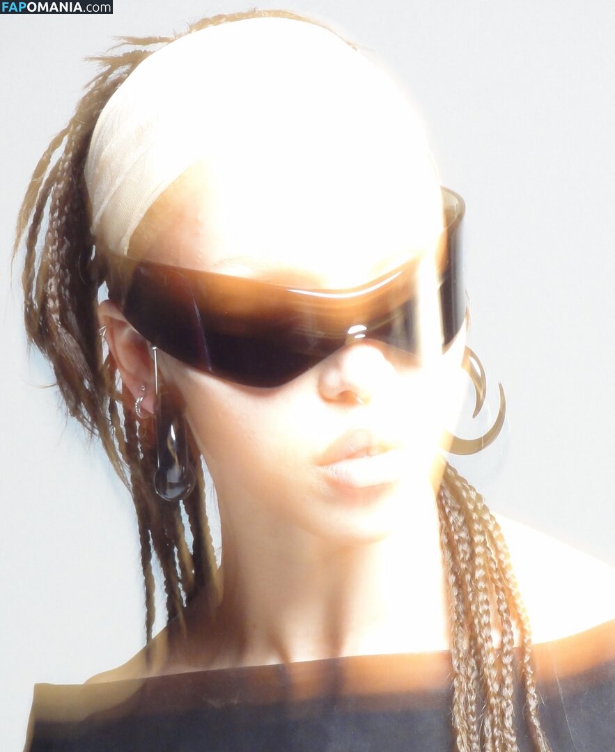 FKA Twigs / FKAtwigs Meztelen OnlyFans  Kikerült fotó #7