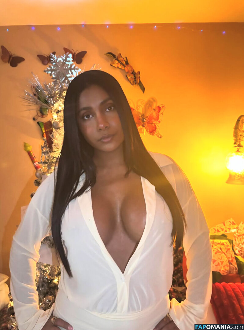 flo__pa Meztelen OnlyFans  Kikerült fotó #1