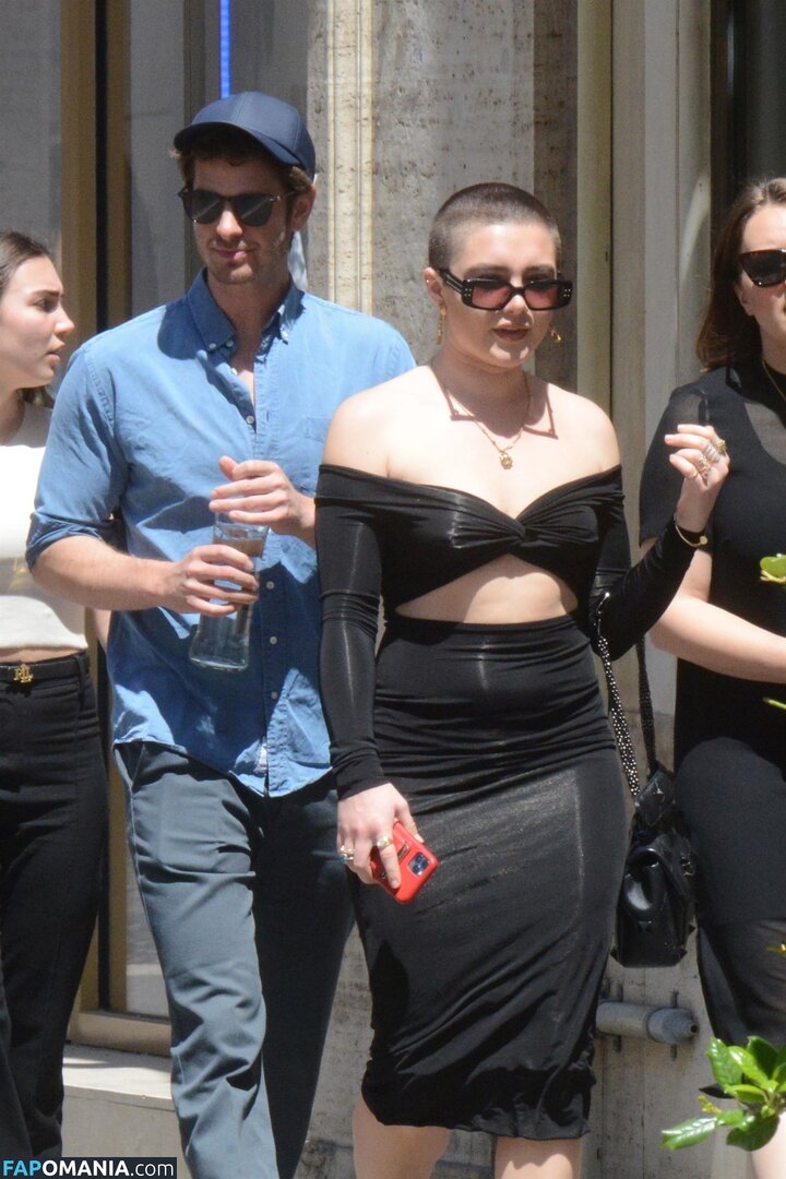 Florence Pugh / florencepugh Meztelen OnlyFans  Kikerült fotó #3