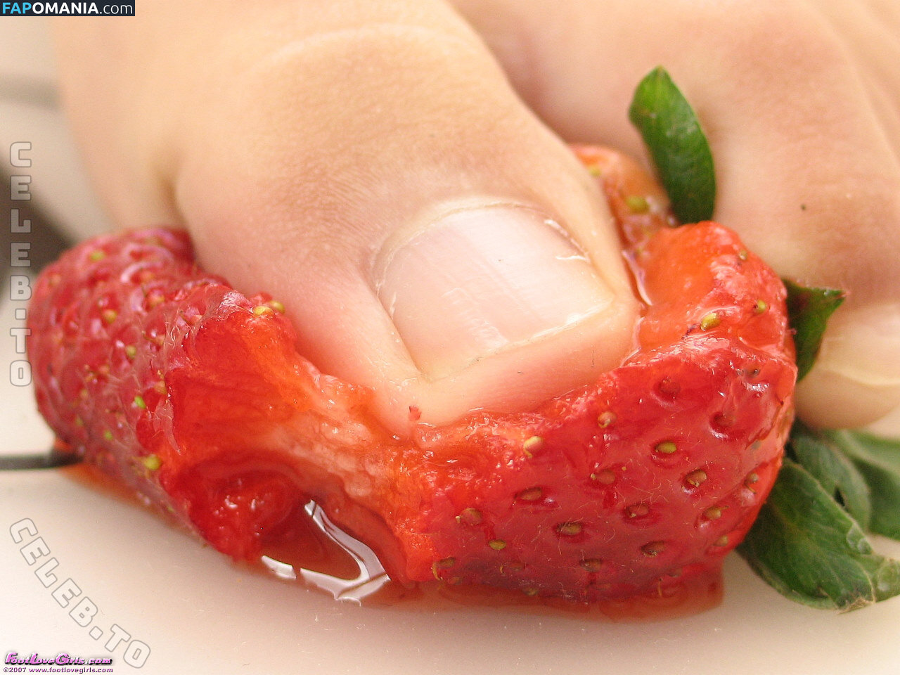 Footlovegirls Meztelen OnlyFans  Kikerült fotó #33