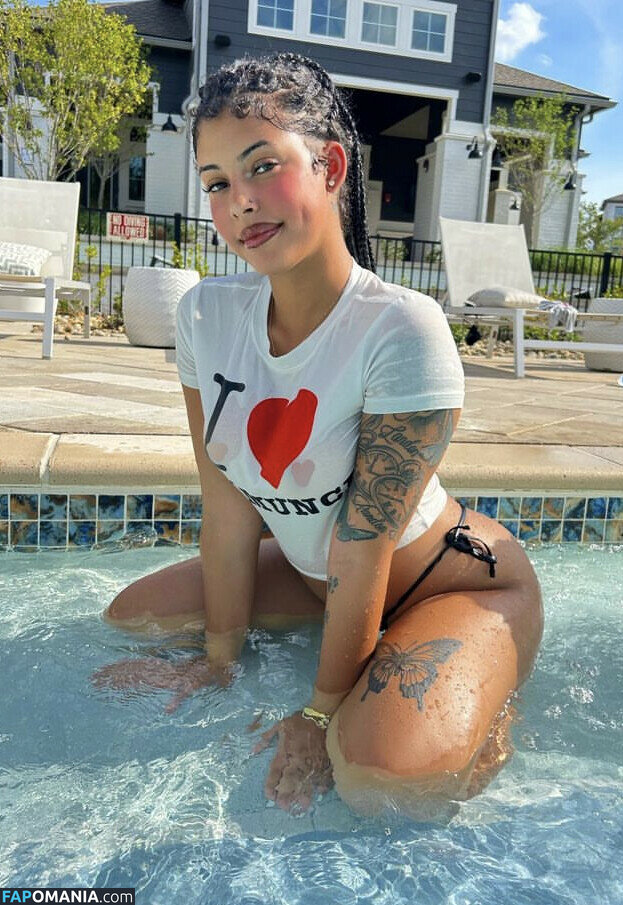 foreign.rina / foreign.rinaa Meztelen OnlyFans  Kikerült fotó #8