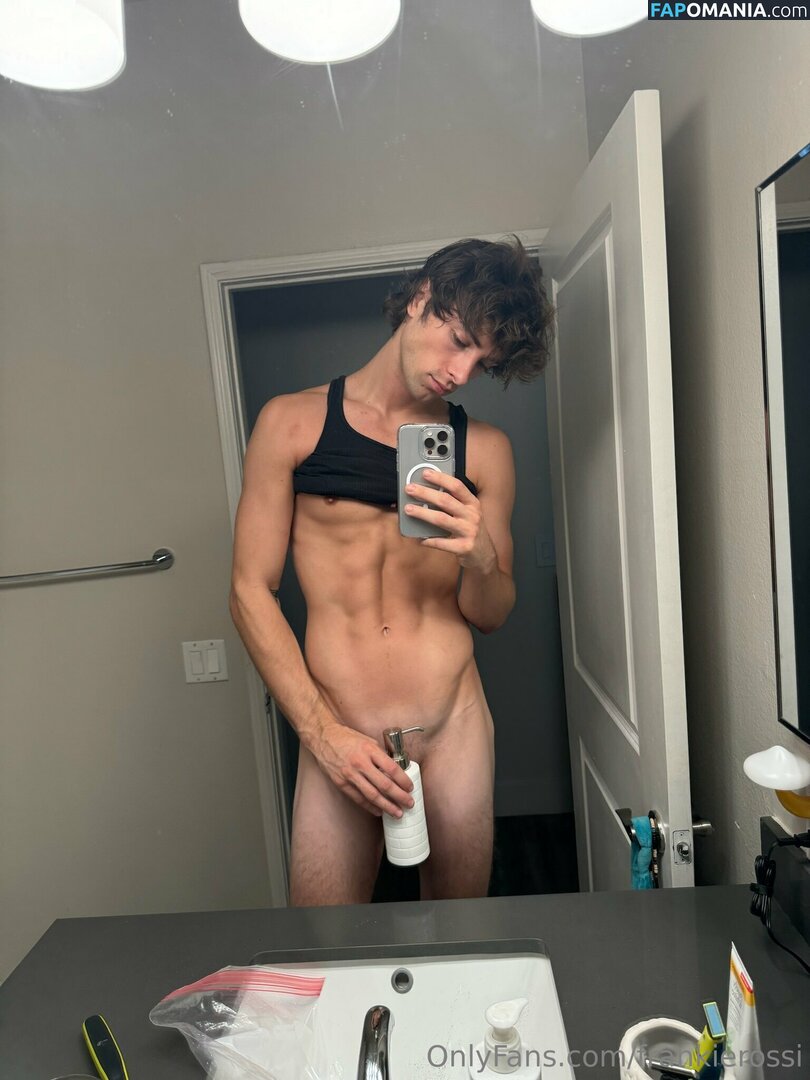 frankierossi / itsfrankierossi Meztelen OnlyFans  Kikerült fotó #12