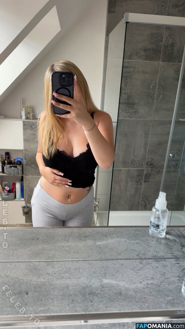 franziihtz / franziiiiihtz Meztelen OnlyFans  Kikerült fotó #10