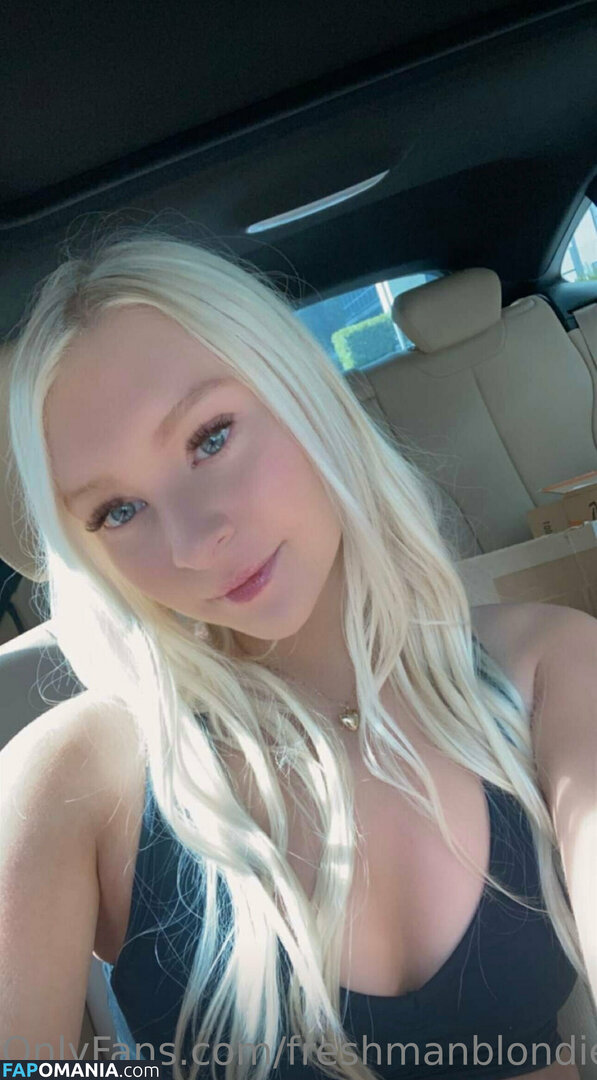freshmanblondie18 / sheblondie_ Meztelen OnlyFans  Kikerült fotó #27