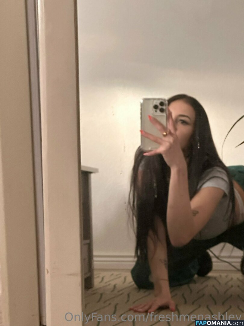 _ashhhhleeey_ / freshmenashley Meztelen OnlyFans  Kikerült fotó #349