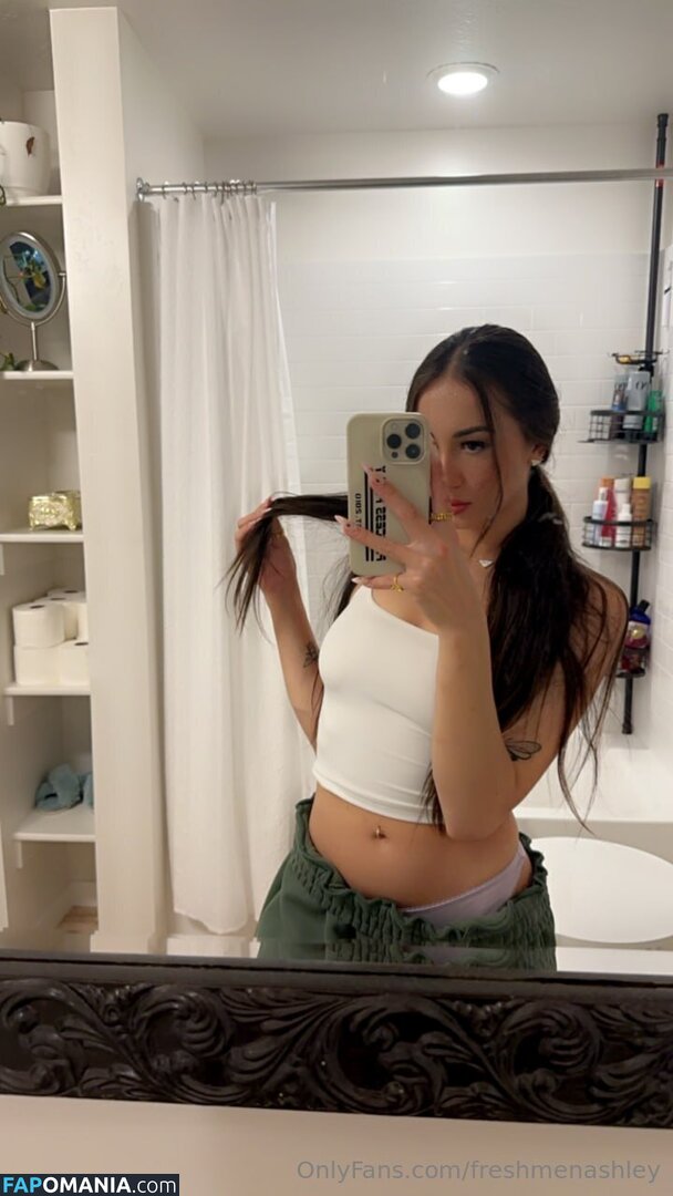 _ashhhhleeey_ / freshmenashley Meztelen OnlyFans  Kikerült fotó #501
