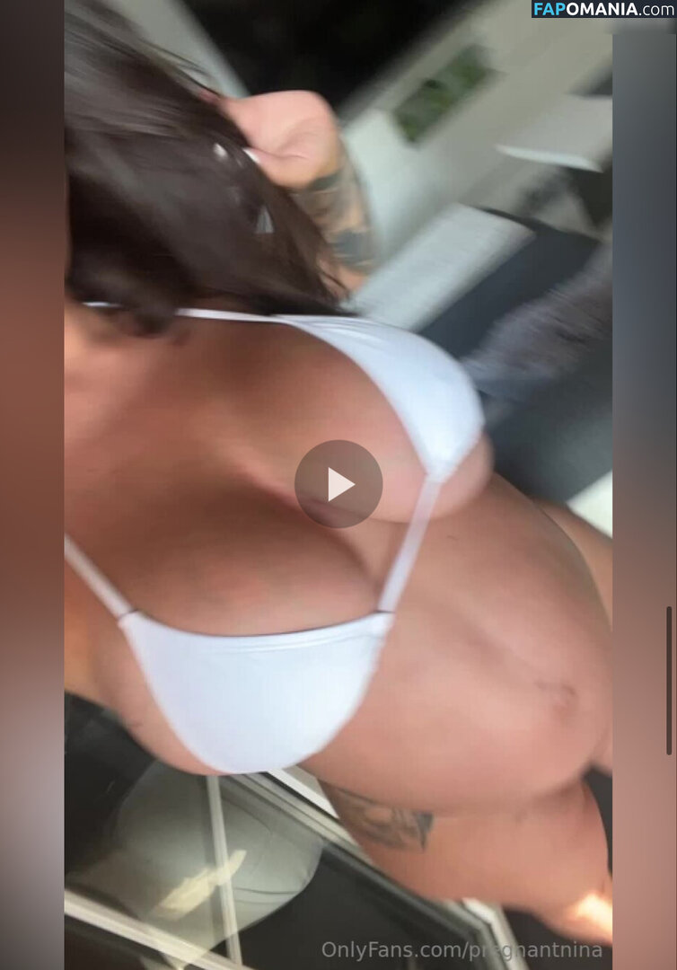 Frisörin Nina / deinenina Meztelen OnlyFans  Kikerült fotó #3