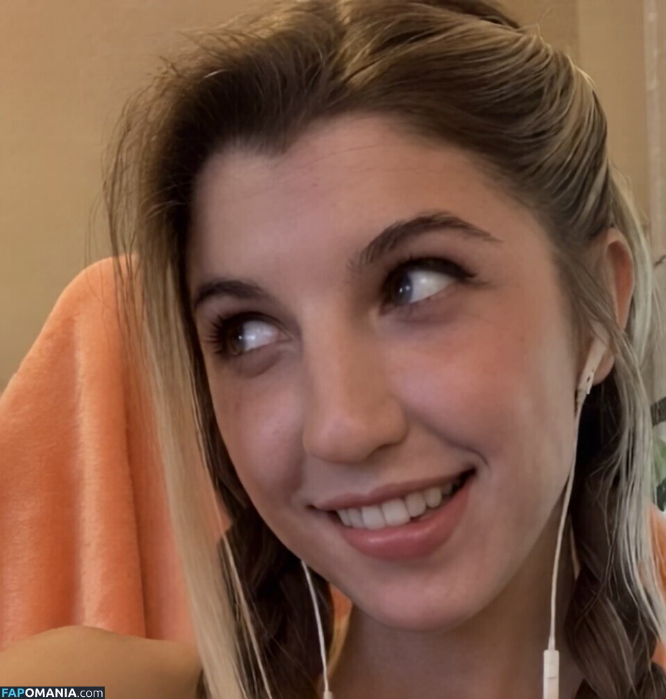 FrivolousFox ASMR / FrivviFox / frivvay Meztelen OnlyFans  Kikerült fotó #157
