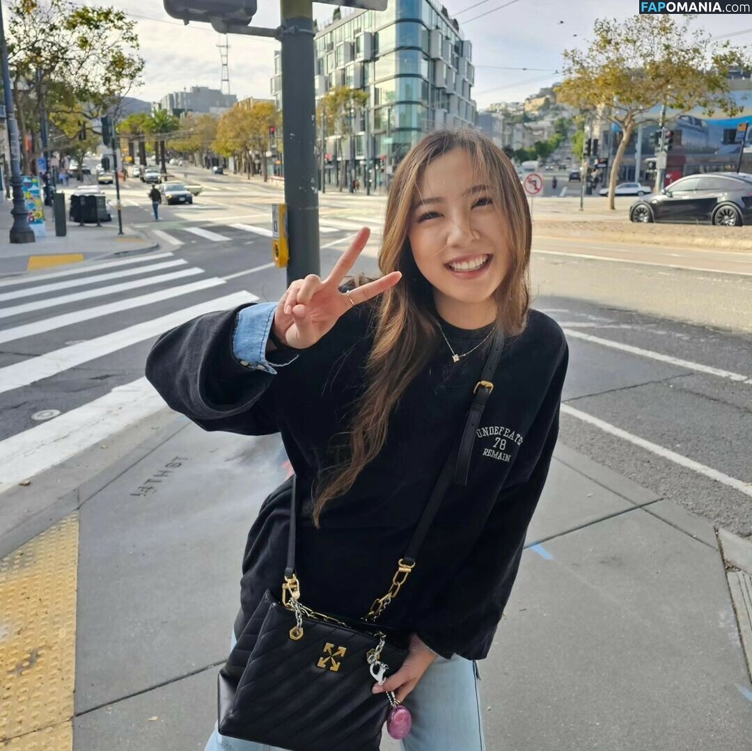 Fuslie / Leslie Meztelen OnlyFans  Kikerült fotó #396