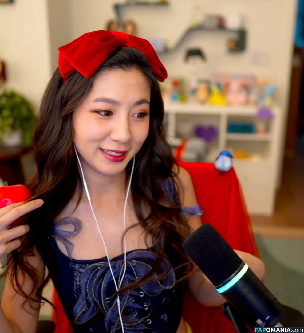 Fuslie / Leslie Meztelen OnlyFans  Kikerült fotó #779