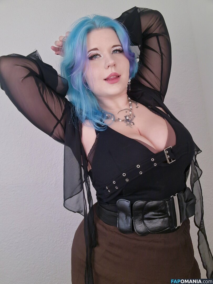 FylyArtworksAndCosplays / Fyly_cosplays Meztelen OnlyFans  Kikerült fotó #57