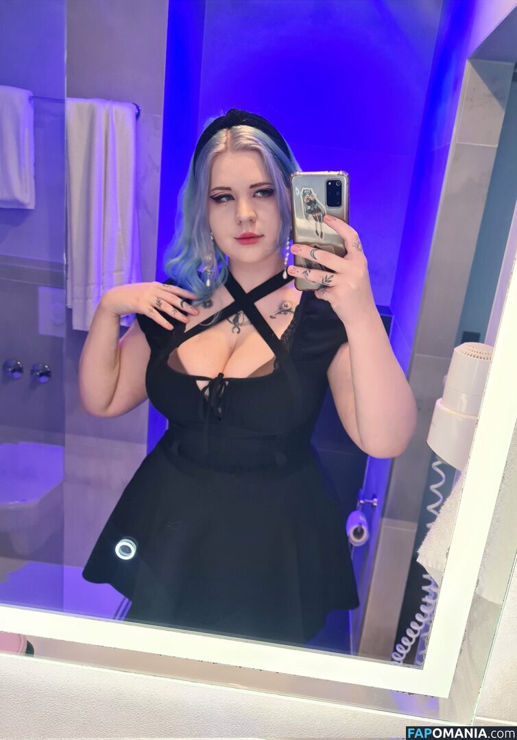 FylyArtworksAndCosplays / Fyly_cosplays Meztelen OnlyFans  Kikerült fotó #107