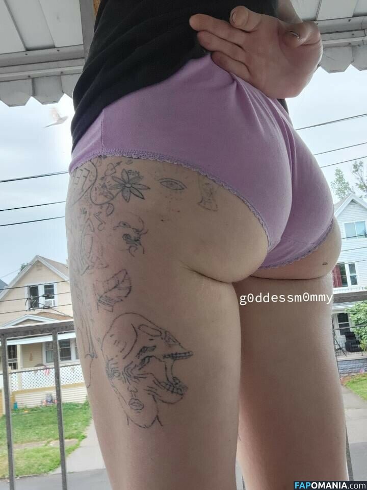 g0ddessm0mmy / imperfect_creativity_ / mommy__mandy Meztelen OnlyFans  Kikerült fotó #10