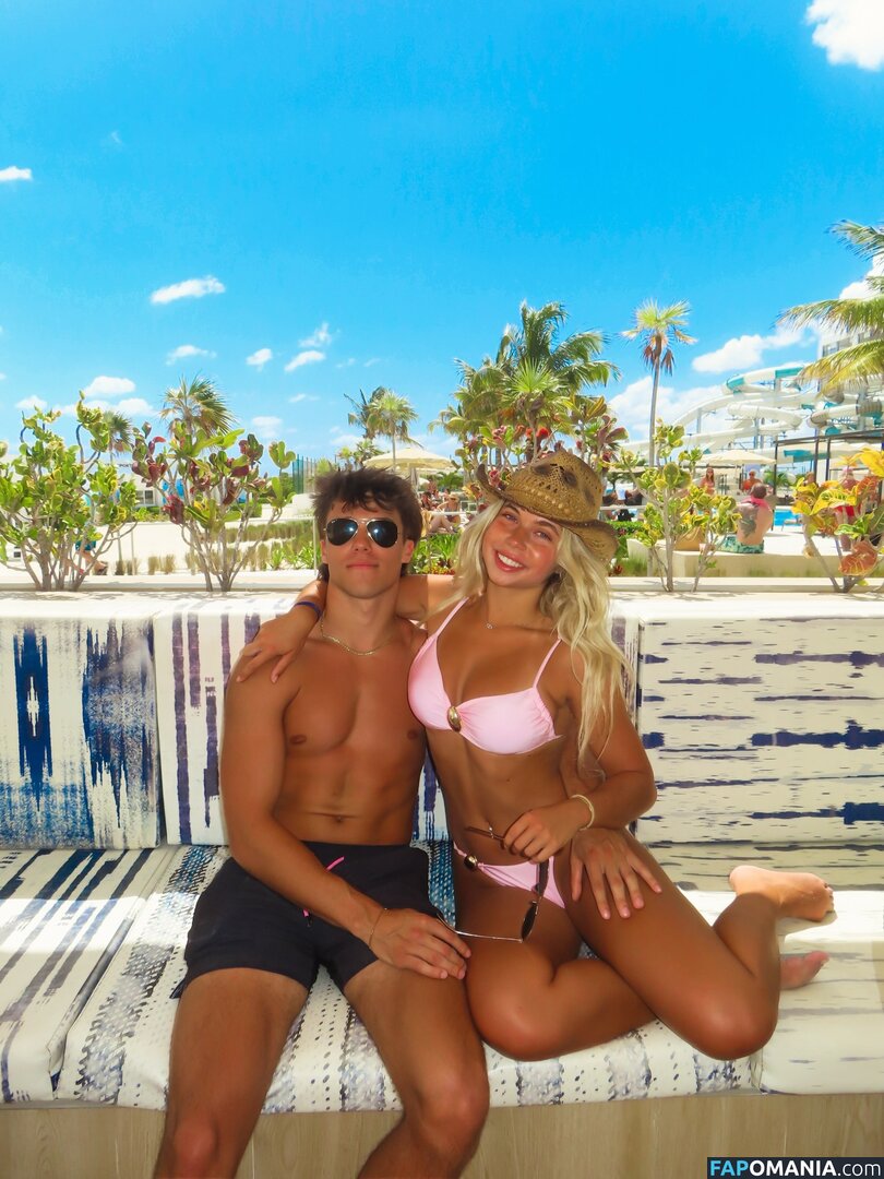Gabbie Contos / gabrielacontosss Meztelen OnlyFans  Kikerült fotó #3