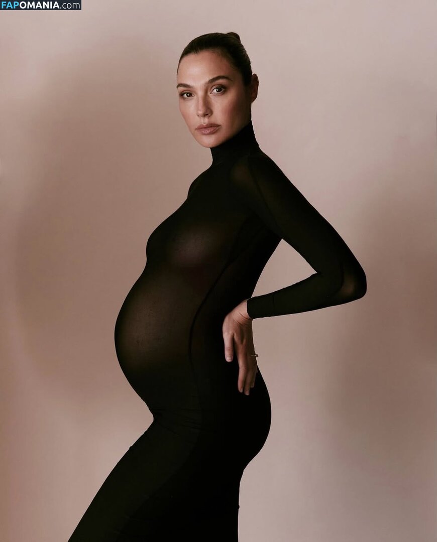 Gal Gadot / gal_gadot / https: / inked_hriss Meztelen OnlyFans  Kikerült fotó #744