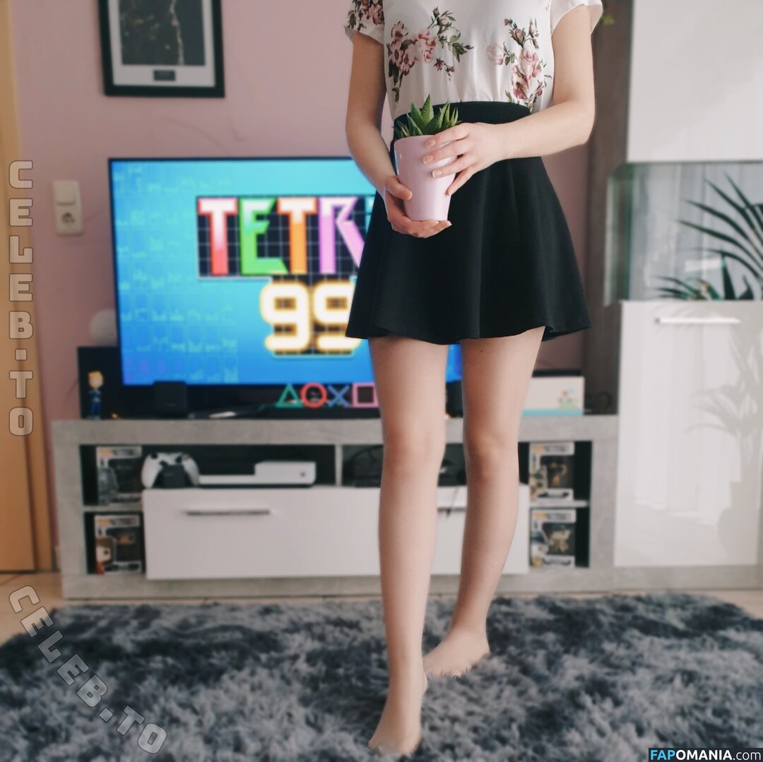 Gamerpetrol / https: Meztelen OnlyFans  Kikerült fotó #6