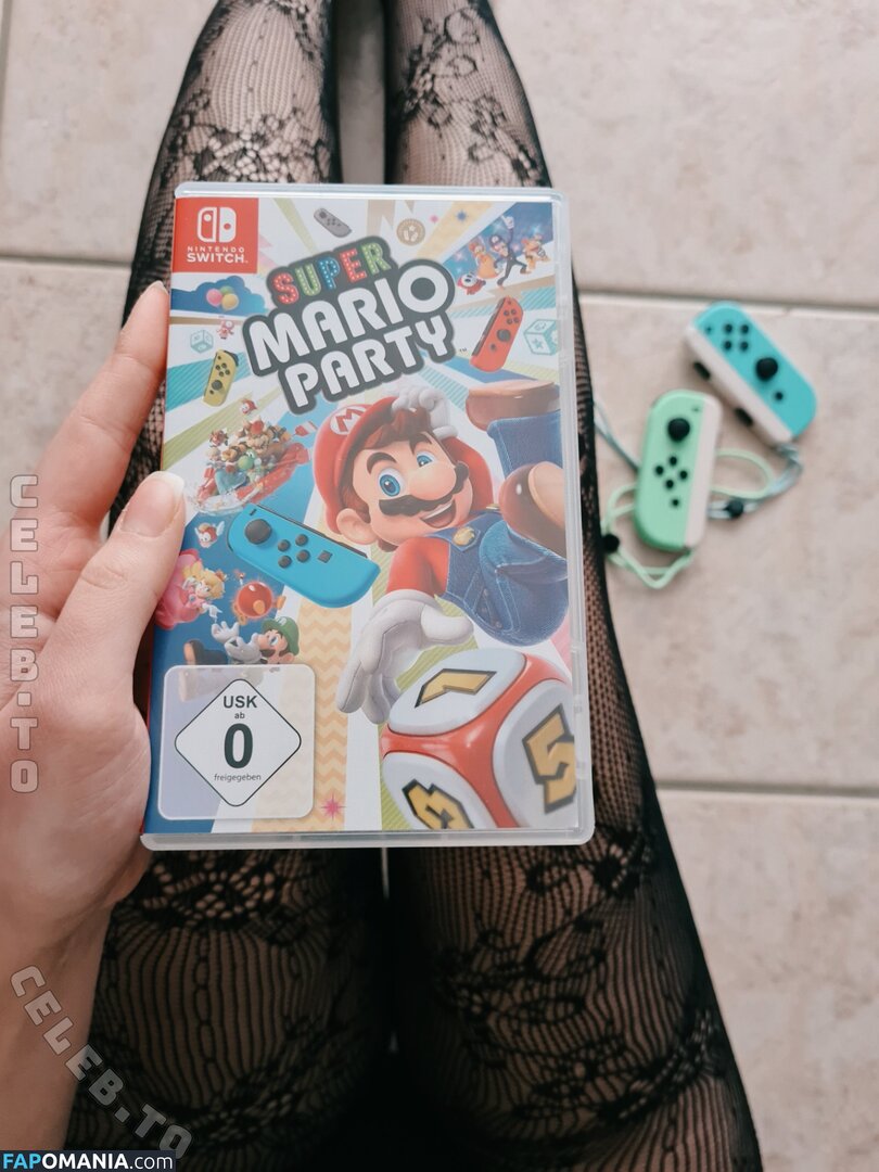 Gamerpetrol / https: Meztelen OnlyFans  Kikerült fotó #7