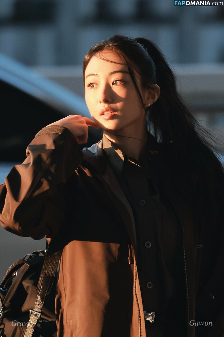 Gawon / Lee Ga-won / MEOVV_GAWON / gawon_moevv / https: / 이가원 MEOVV Meztelen OnlyFans  Kikerült fotó #5