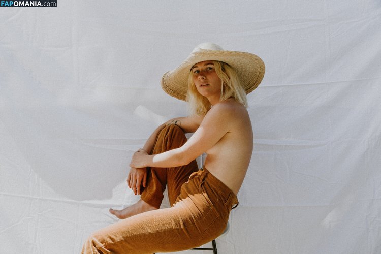 Broods singer / Georgia Nott / NottGeorgia / broodsmusic Meztelen OnlyFans  Kikerült fotó #2
