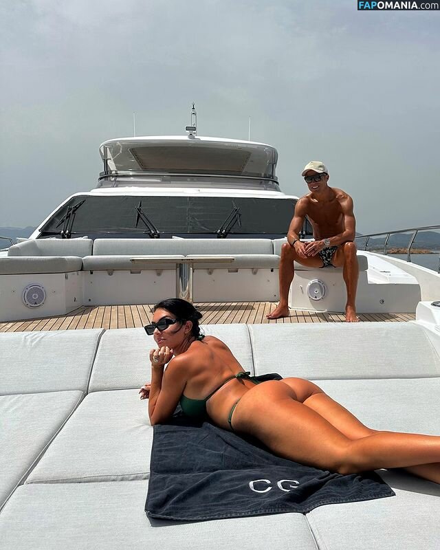 Georgina Rodriguez / georginagio Meztelen OnlyFans  Kikerült fotó #2