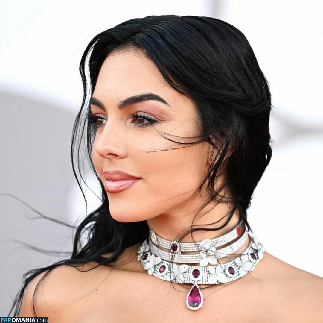 Georgina Rodriguez / georginagio Meztelen OnlyFans  Kikerült fotó #28