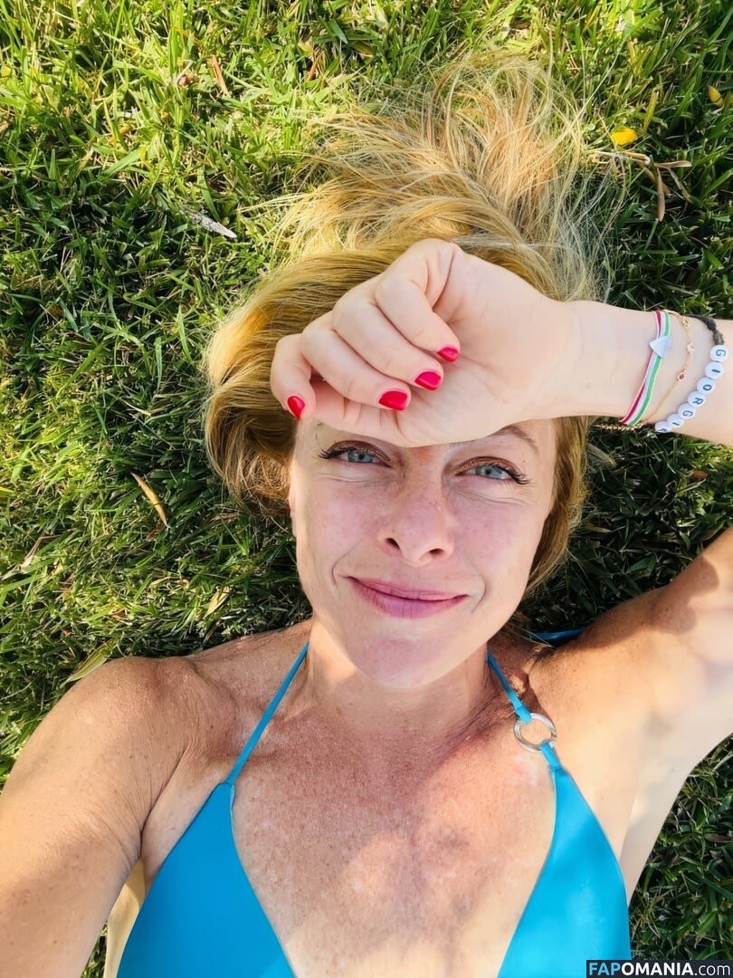 Giorgia Meloni / Italian Prime Minister 🇮🇹 / giorgiameloni Meztelen OnlyFans  Kikerült fotó #1