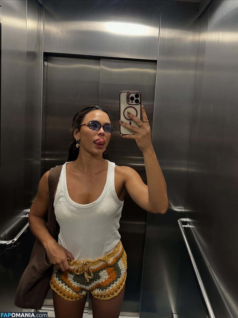 Giovana Cordeiro / cordeirogi Meztelen OnlyFans  Kikerült fotó #3