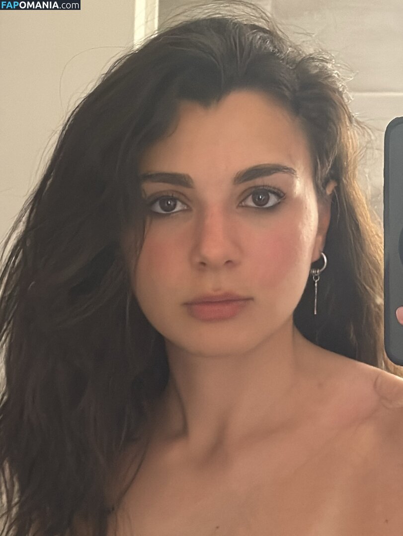 Giulia Crossbow / giuliacrossbow / https: Meztelen OnlyFans  Kikerült fotó #4