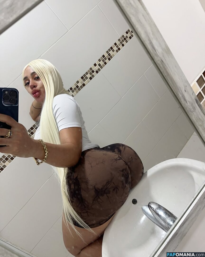 Gladiolis Juma A. / Gladiolisfit Meztelen OnlyFans  Kikerült fotó #5