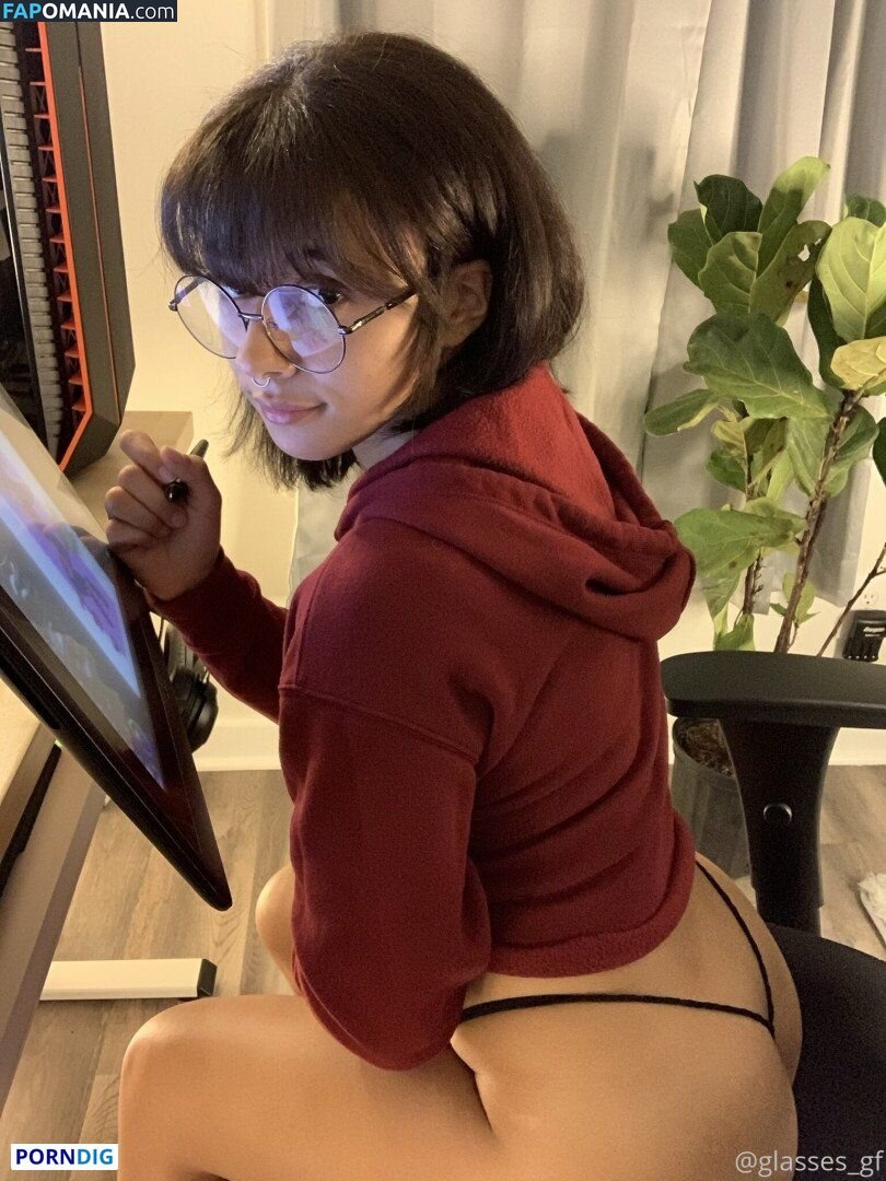 glasses_gf Meztelen OnlyFans  Kikerült fotó #57