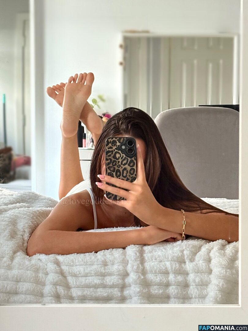 Goddess Kiki / lovegoddesskiki Meztelen OnlyFans  Kikerült fotó #10