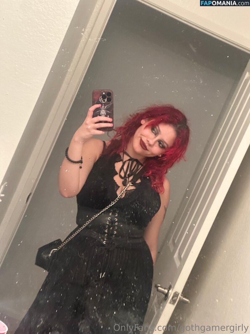 gothgamergirly / gothgirlgaming Meztelen OnlyFans  Kikerült fotó #10