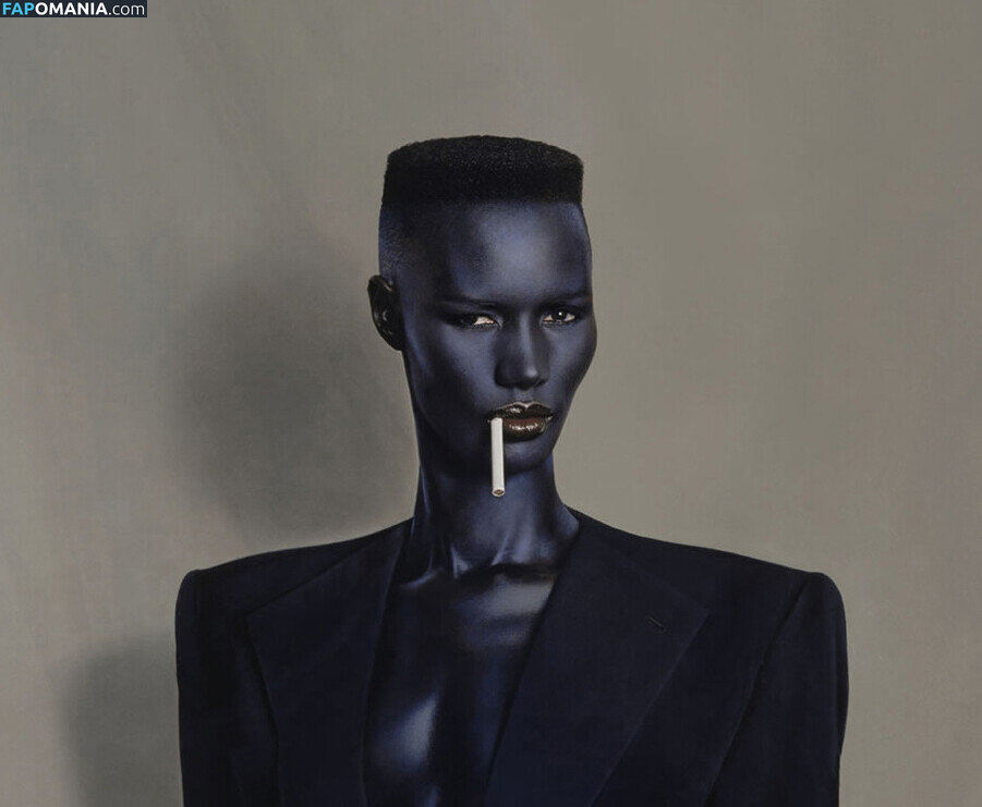 Grace Jones / gracejonesofficial / https: Meztelen OnlyFans  Kikerült fotó #1