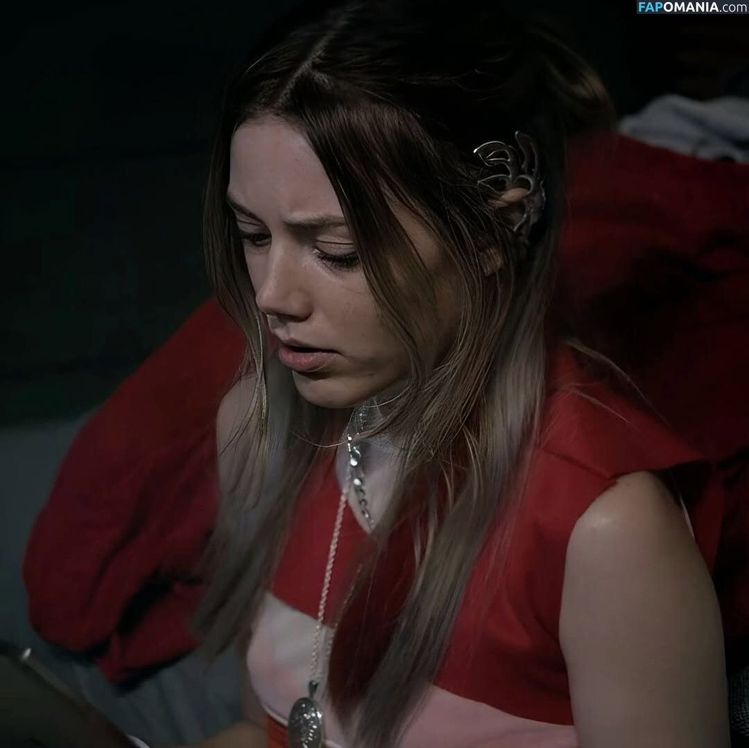 Grace Van Dien / gracevandien Meztelen OnlyFans  Kikerült fotó #3