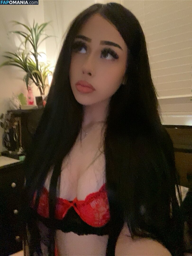 grimvce / kiera / kieraluvsuu / vinsm0ke Meztelen OnlyFans  Kikerült fotó #2